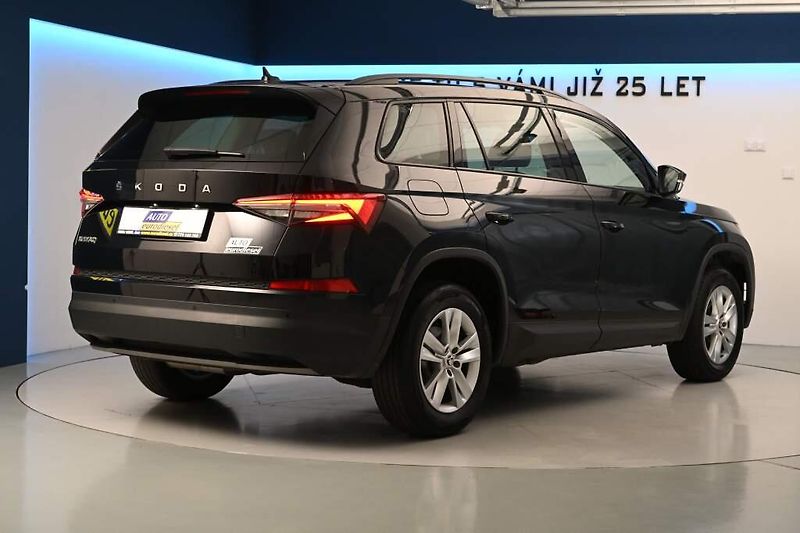 Škoda Kodiaq (2023) 2.0 LED DSG ACC VIRTUAL Tažné - fotka 5 z 36