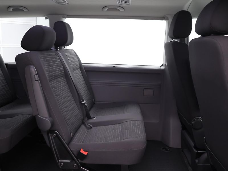 Volkswagen Caravelle 2,0 TDI 150kW DSG L2 9Míst DPH - fotka 13 z 27