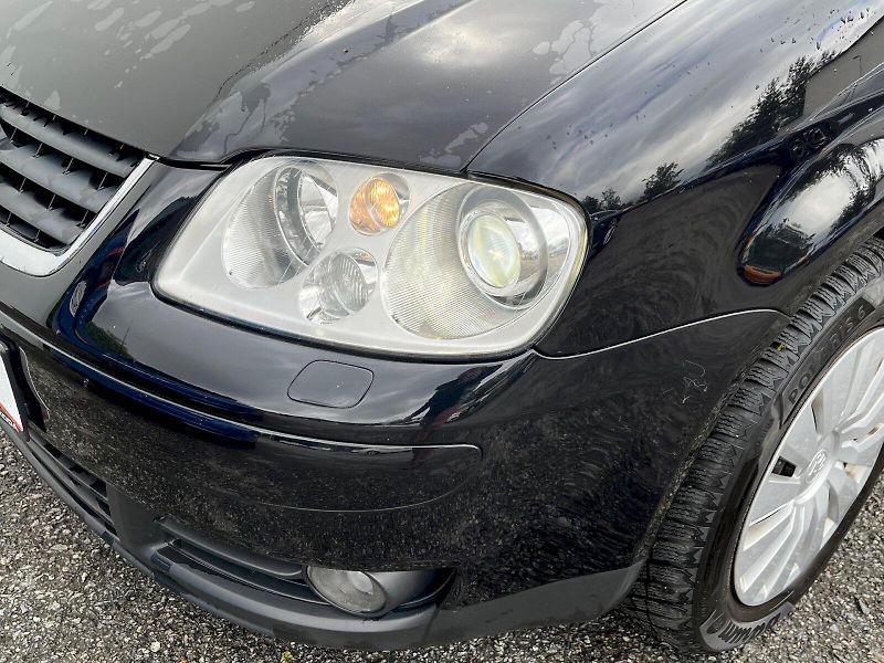 Volkswagen Touran (2004) 2.0 TDI 103 kW DSG Highline - fotka 10 z 23