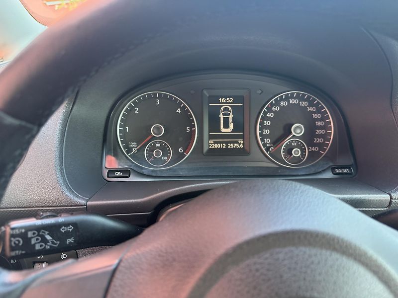Volkswagen Caddy (2014) - fotka 5 z 12