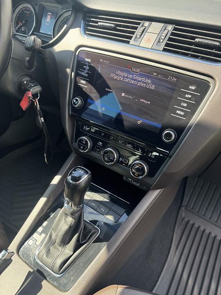 Škoda Octavia (2019) Laurin&Klement 3 kombi 2 TDI - fotka 9 z 17
