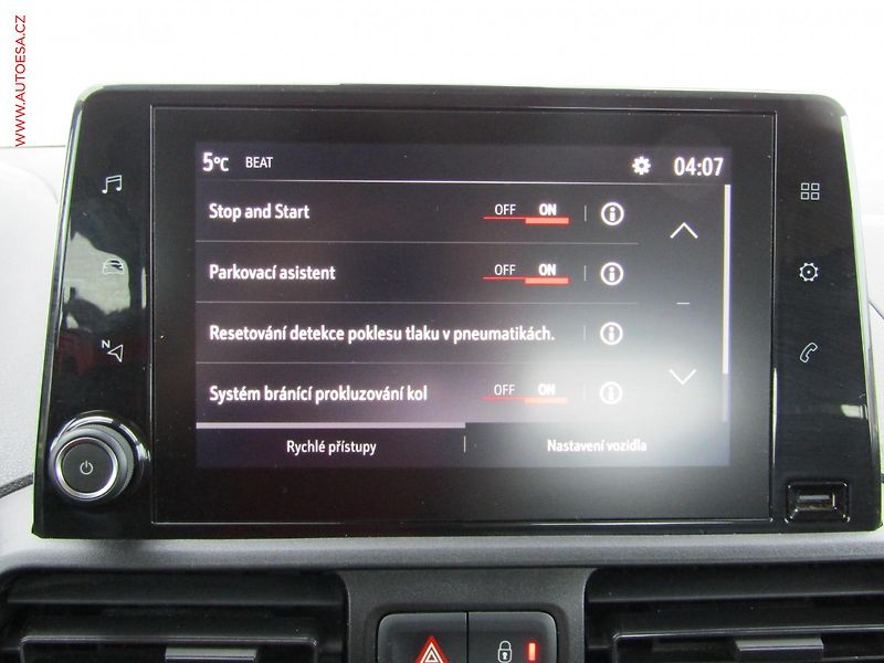 Opel Combo (2020) 1.5CDTi MAXi XL, Life, +kola - fotka 13 z 19