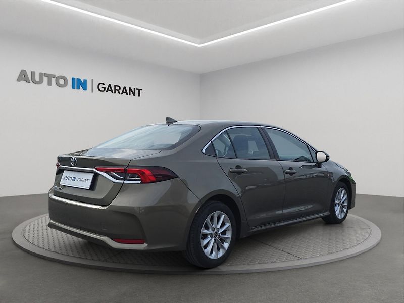 Toyota Corolla (2020) 1.6 VVT-i 97kW, Serv. kniha, z - fotka 5 z 25