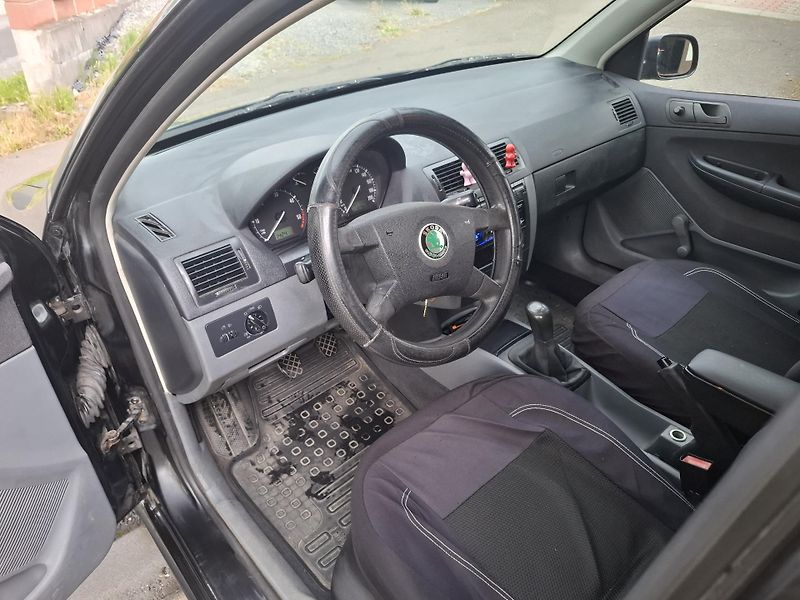 Škoda Fabia (2002) Fabia 1,9 sdi - fotka 8 z 9