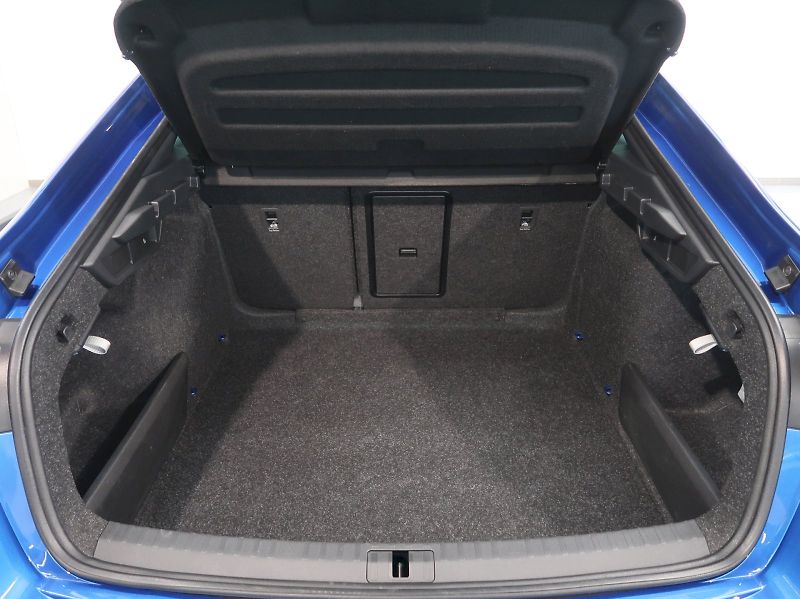 Škoda Octavia (2025) SPORTLINE 2.0TDI DSG CANTON - fotka 42 z 44