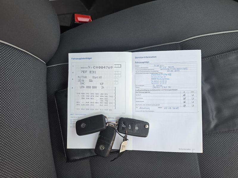 Volkswagen Multivan 2.0 TDI 103kw 7 Míst  TZ  - fotka 16 z 37
