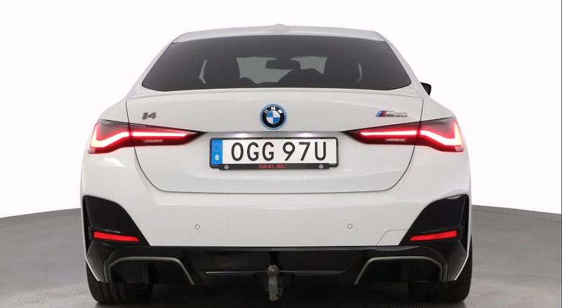 BMW i4 M50 xDrive GC 360k HuD Tažné  - fotka 7 z 29