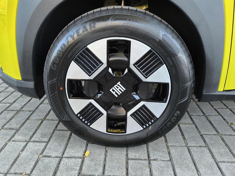 Fiat Grande Panda (2026) ICON 1.2 MHEV AUT 110k - fotka 12 z 36
