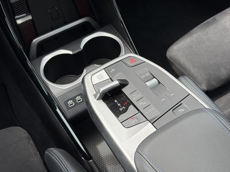 BMW X1 xDrive20d - fotka 12 z 24