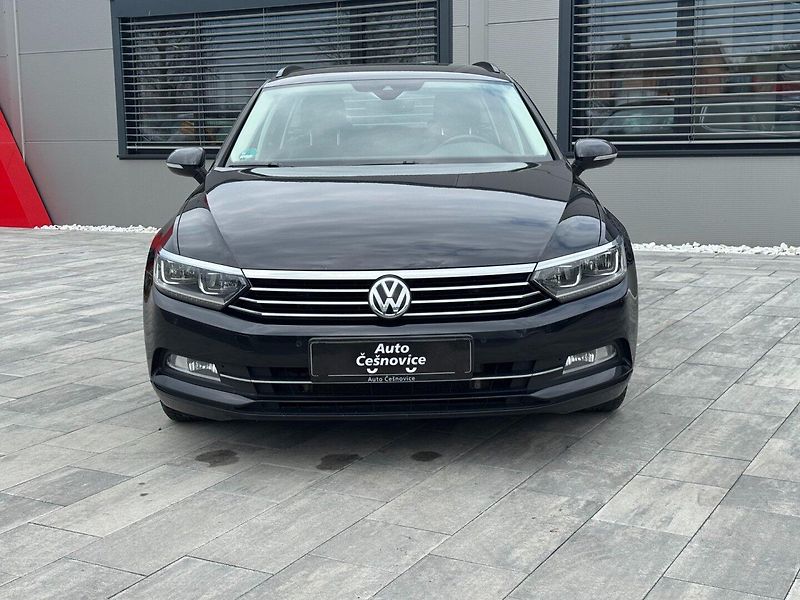 Volkswagen Passat (2019) 2,0 TDI 110 KW DSG Comfortline - fotka 2 z 30