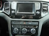 Volkswagen Golf Sportsvan (2015) 1.6 TDi, Highline, DSG, navi - náhled 13