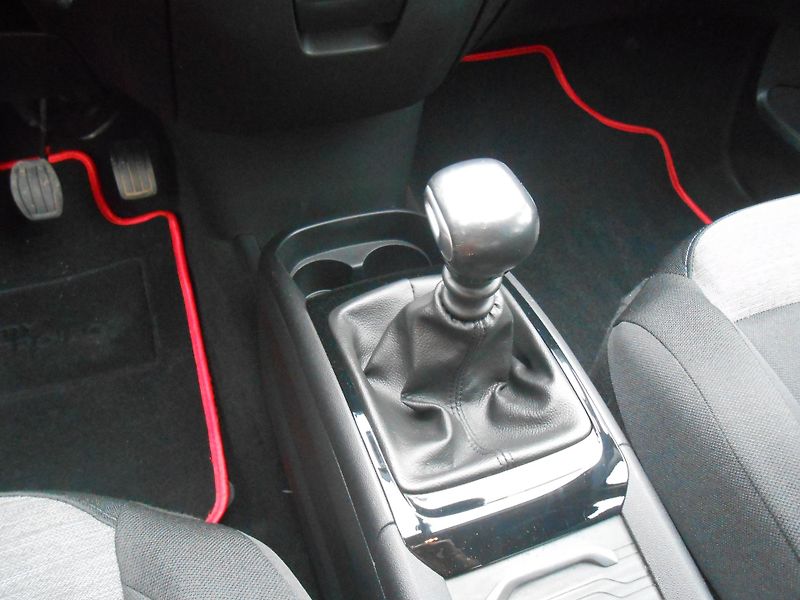 Citroën C4 SpaceTourer NAVI, Tažné, 49500KM - fotka 30 z 40