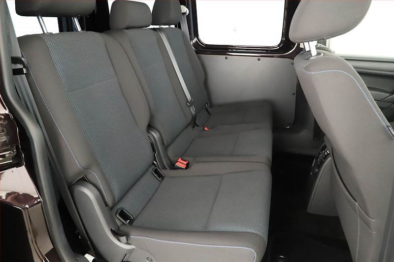 Volkswagen Caddy (2018) 2.0 TDI, 5Míst - fotka 9 z 21