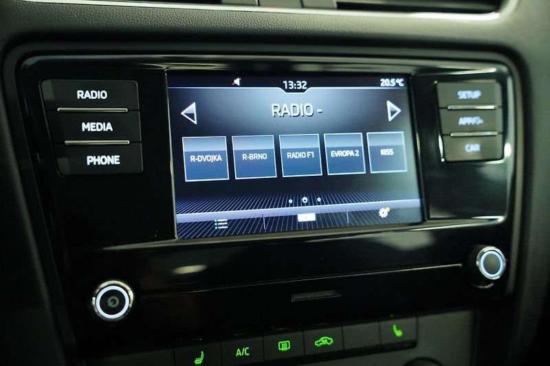 Škoda Octavia - fotka 17 z 23