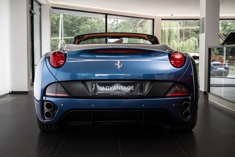 Ferrari California Vyhřívaná sedadla/Keramické Br - fotka 3 z 20