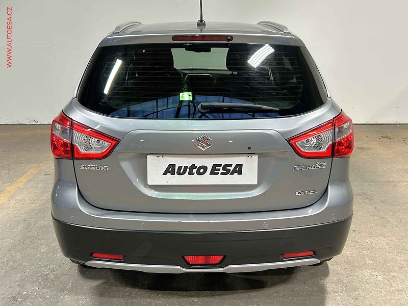 Suzuki SX4 (2015) 1.6VVT 4x4, 1.maj,ČR, Ele - fotka 5 z 15
