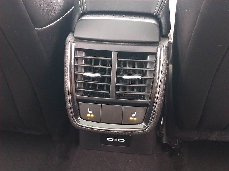 Škoda Scala (2019) Style Plus 1.5 TSI, Automat - fotka 14 z 25