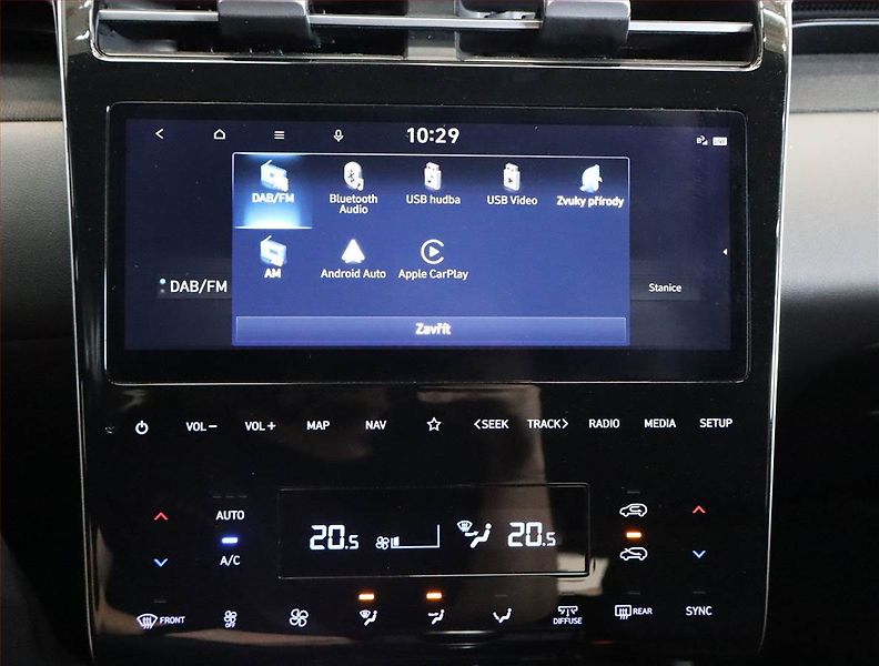 Hyundai Tucson (2023) 1.6 T-GDI - fotka 18 z 26