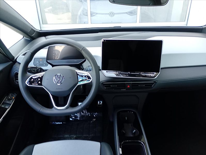 Volkswagen ID.3 (2025) Pro People 150 kW, 59 kWh - fotka 15 z 19