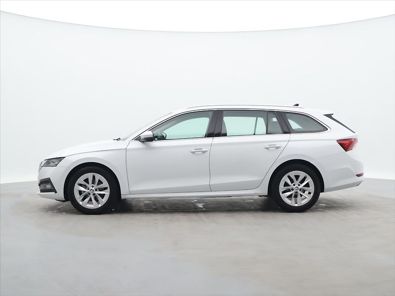 Škoda Octavia 1,5 - fotka 4 z 26