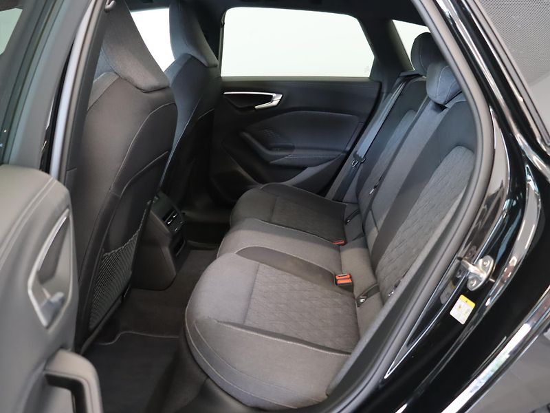 Audi A5 Avant TDI quattro Stronic - fotka 12 z 26