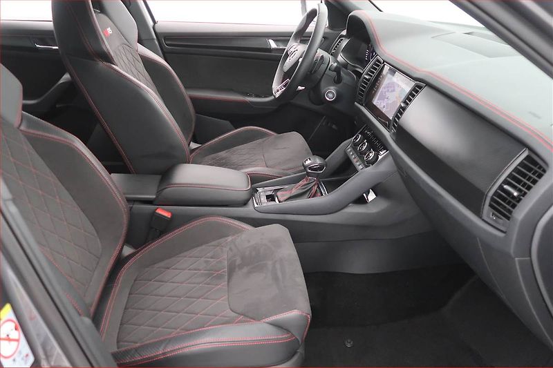 Škoda Kodiaq (2022) RS 2.0 TSI - fotka 9 z 22