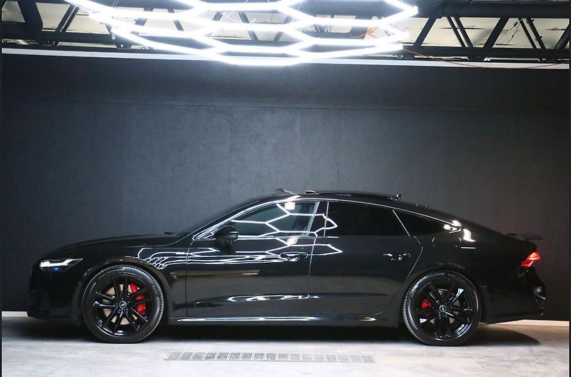 Audi A7 55 TFSI e quattro Matrix B&O - fotka 7 z 26