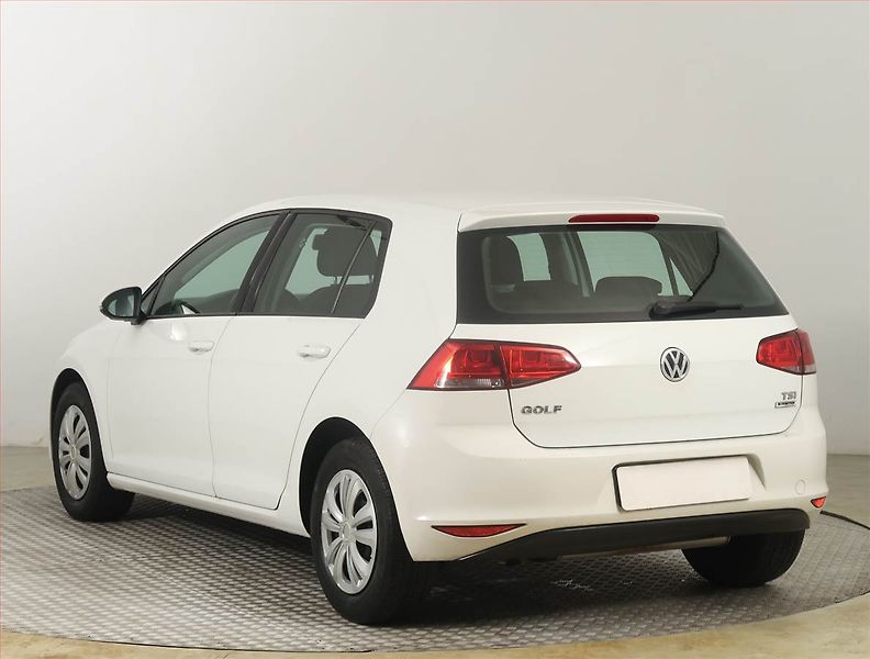 Volkswagen Golf (2014) 1.2 TSI, Serv.kniha, Tempomat - fotka 4 z 16