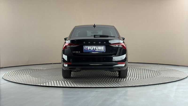 Škoda Octavia 2.0 TDI DSG Style - fotka 5 z 29