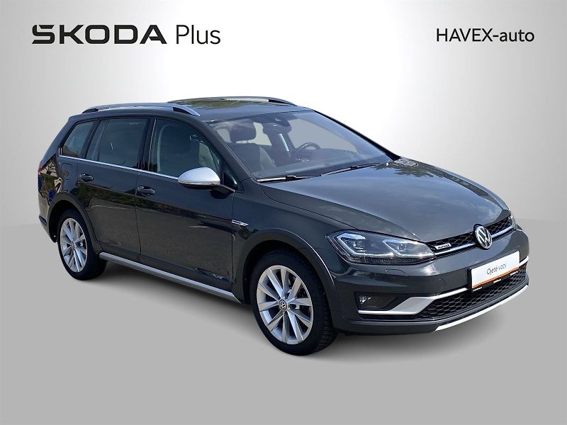 Volkswagen Golf (2020) Variant 2.0 TDI DSG 4Motion Al - fotka 28 z 31