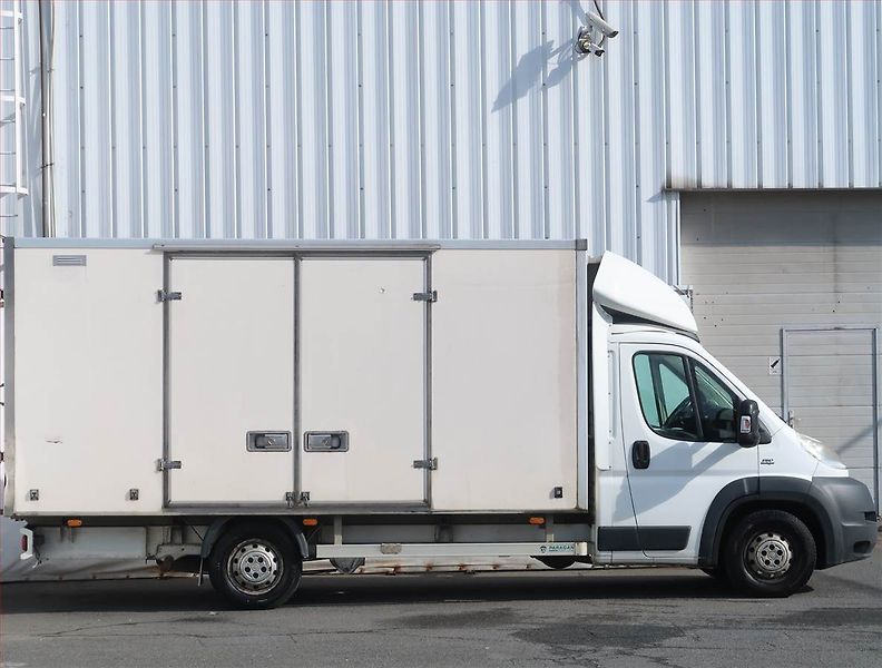 Fiat Ducato (2013) 2.3 MultiJet, Skříň, 18m3, ČR - fotka 6 z 14