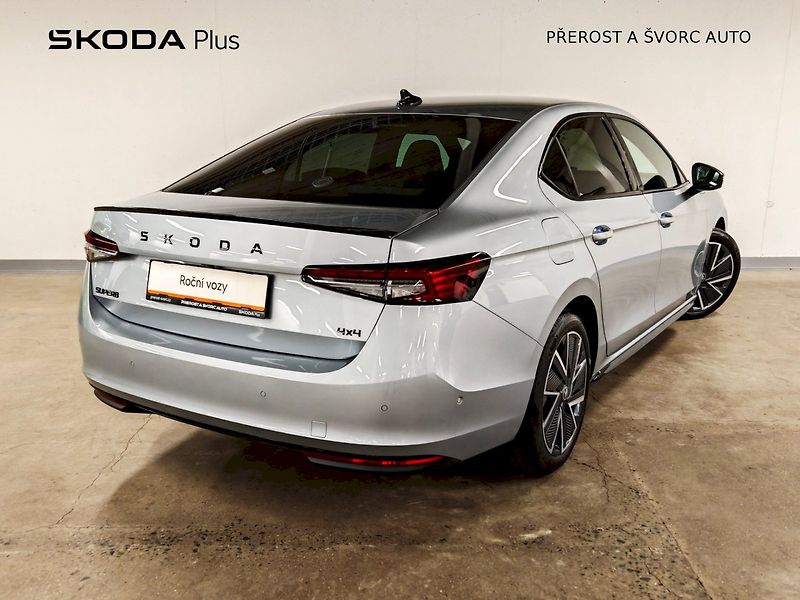 Škoda Superb (2025) 2.0 TDI 142 kW DSG 4x4 Sportli - fotka 2 z 34