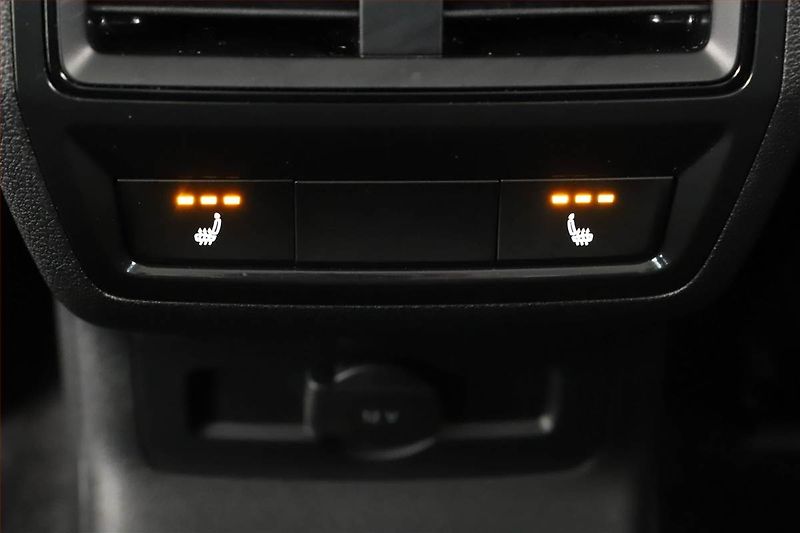 Škoda Karoq (2024) 2.0 TDI, Drive - fotka 20 z 20