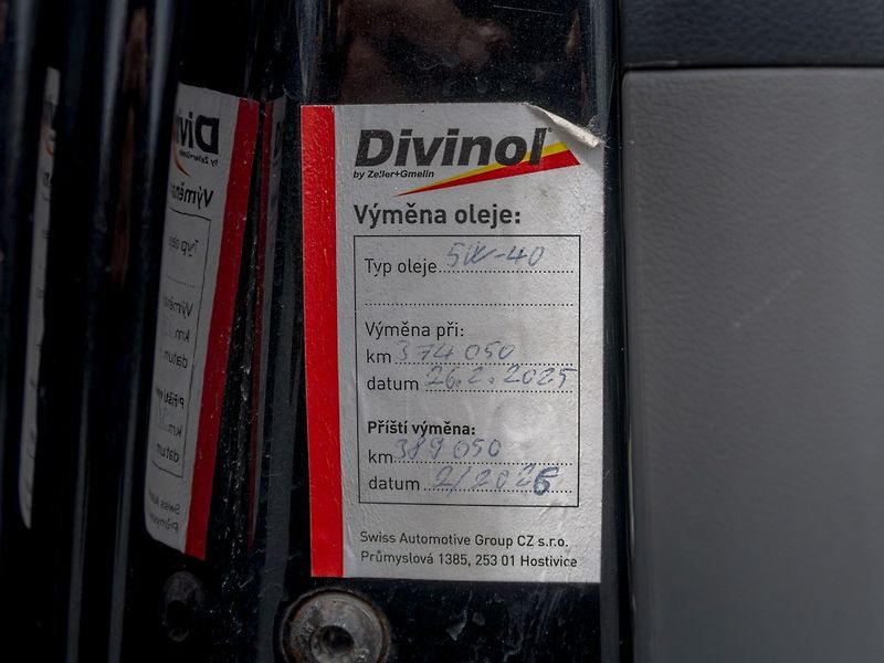 Volkswagen Transporter (2006) 2.5TDI 96KW LONG – 8 SEDADEL - fotka 33 z 34