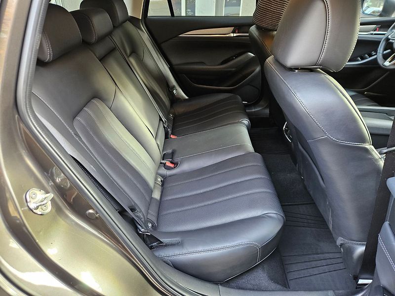 Mazda 6 2.5i, Revolution TOP,1.majitel - fotka 38 z 42