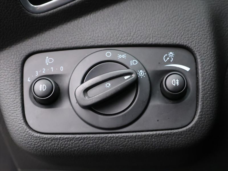 Ford Kuga 1,5 EcoBoost Titanium - fotka 17 z 39