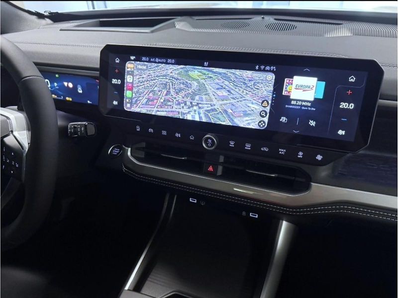 Jeep Compass (2026) NEW e-Hybrid 145k eDCT6 First - fotka 13 z 17