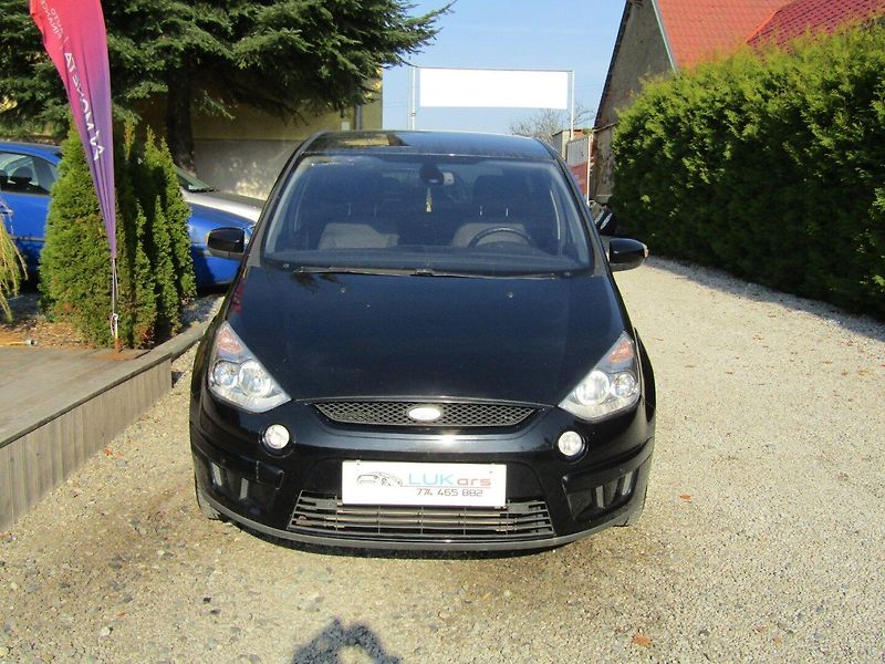 Ford S-MAX (2008) 1.8 TDCi 92kW  7 MÍST - fotka 6 z 35