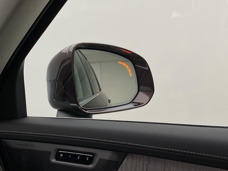 Volvo XC90 (2026) T8 AWD Plug-in BRIGHT PLUS 7m - fotka 34 z 68