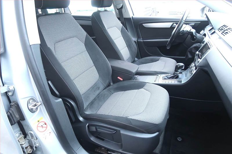 Volkswagen Passat (2012) Alltrack 2.0 TDI, 4X4 - fotka 9 z 29