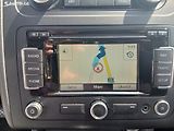 Volkswagen Touran (2012) 1.4 TSI, 7 míst - náhled 21