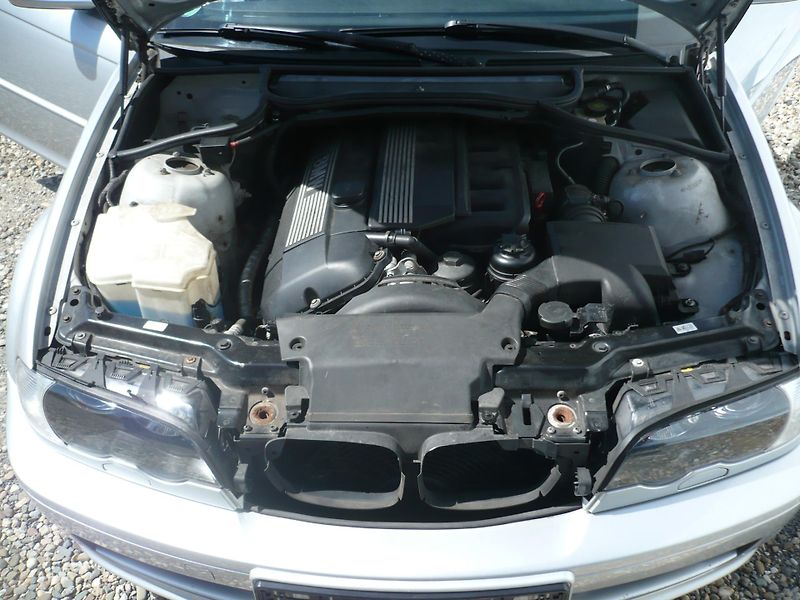 BMW Řada 3 E46 328i 142Kw Klima - fotka 6 z 34