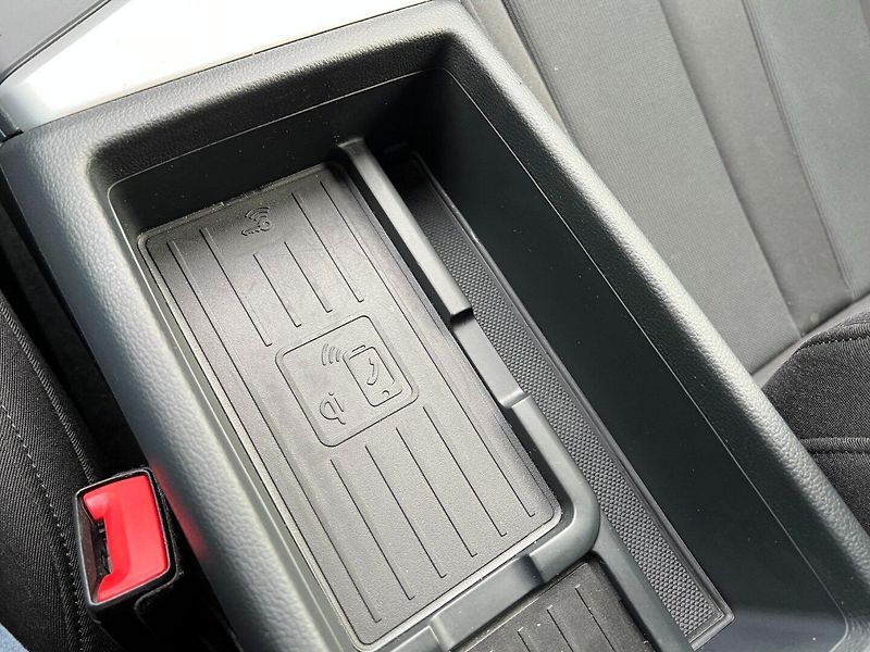 Audi A4 (2020) Avant 40 TDi Sport S-Tronic! - fotka 19 z 45