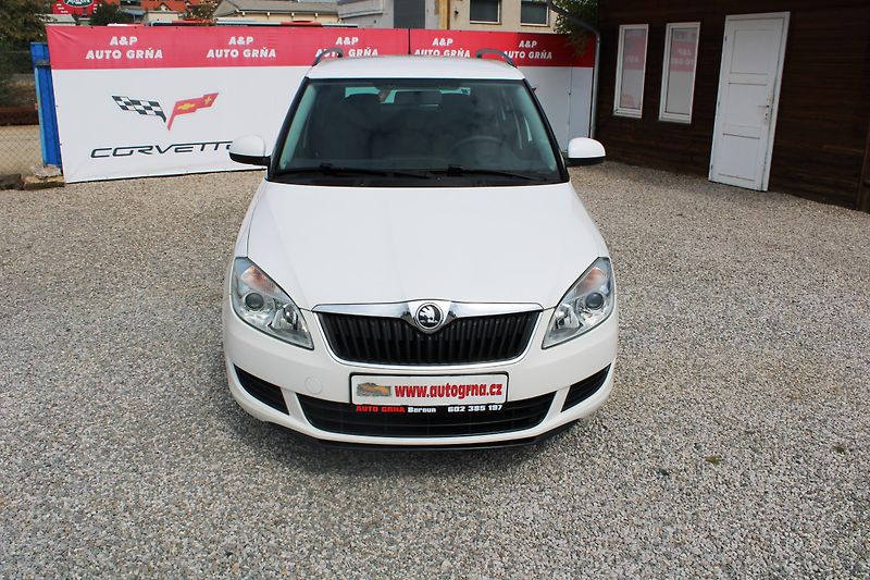 Škoda Fabia (2011) 1,2TSI KLIMA EL.OKNA TEMPOMAT  - fotka 2 z 20