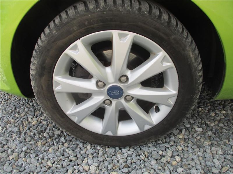 Ford Fiesta 1,2 i,klima.serv.kniha, - fotka 24 z 29