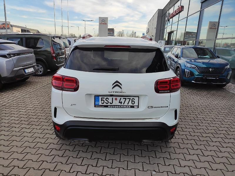 Citroën C5 Aircross (2021) 1.5 HDI MAN6 130k V ZÁRUCE - fotka 12 z 28