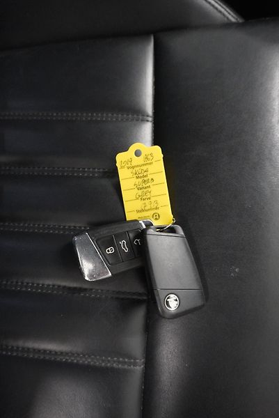 Škoda Superb 1.5 TSI 110kW STYLE TOP SERVIS - fotka 35 z 35