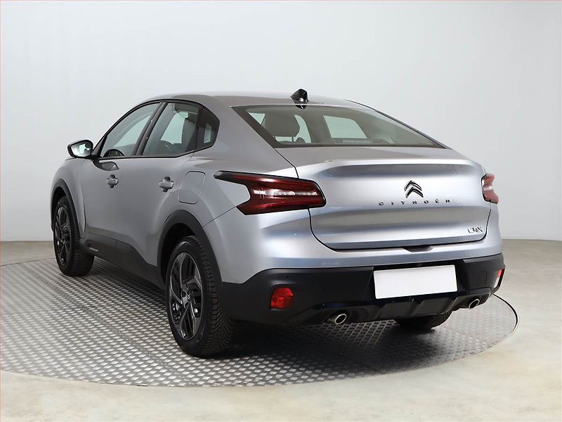 Citroën C4 X (2024) 1.2 PureTech, Automat, ČR - fotka 4 z 18