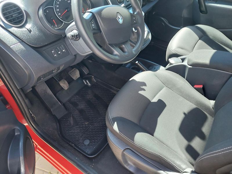 Renault Kangoo (2018) II. Experience TCe 115 - fotka 19 z 36
