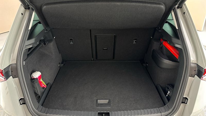 Škoda Karoq 2.0 TDI DSG 4x4 Style - fotka 17 z 29